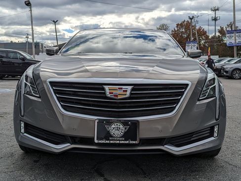 Used 2018 Cadillac CT6 Luxury image 4