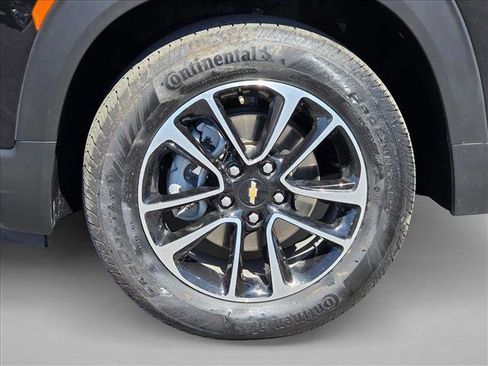 Used 2025 Chevrolet TrailBlazer LT image 23