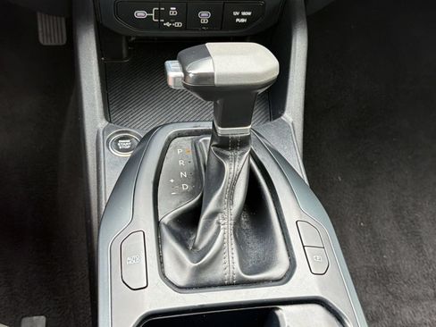 Used 2025 Kia K4 FWD image 16