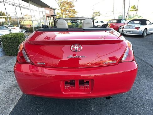 Used 2005 Toyota Solara SLE image 22