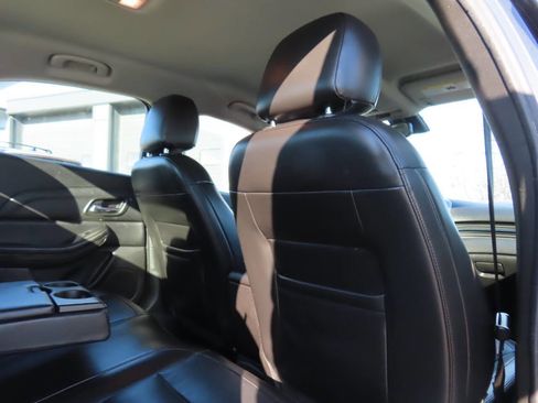 Used 2016 Chevrolet Malibu LTZ image 37