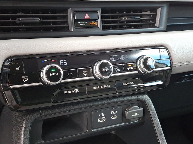 Used 2025 Honda Pilot EX-L image 17