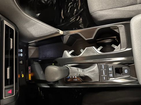 Used 2025 Toyota Camry LE FWD image 24