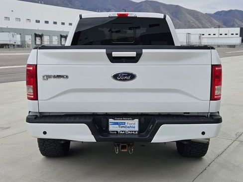 Used 2017 Ford F150 XLT w/ Equipment Group 302A Luxury image 4