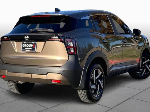 Used 2026 Nissan Kicks SV image 12