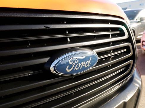 Used 2019 Ford Transit 150 148 Low Roof RWD image 10