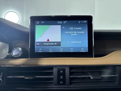 Used 2022 Lincoln Corsair Reserve w/ Equipment Group 201A image 16