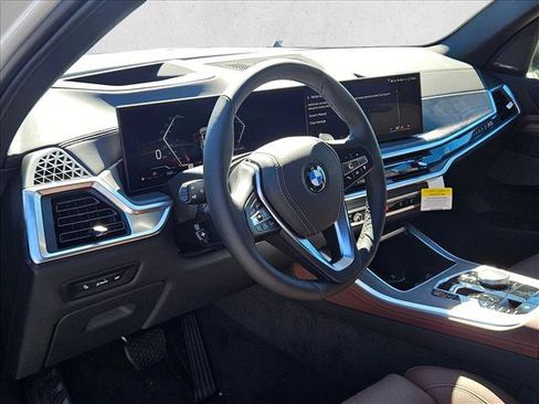 New 2026 BMW X5 xDrive40i w/ Climate Comfort Package image 9