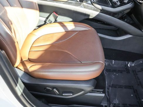 Used 2021 Lincoln Nautilus Reserve w/ Cargo Utility Package image 38