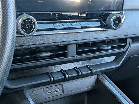 Used 2024 Chevrolet Colorado Trail Boss w/ Advanced Trailering Package image 14