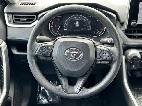 Certified 2025 Toyota RAV4 XLE image 36