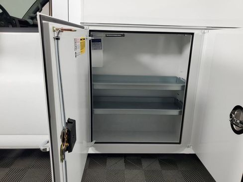 New 2025 Chevrolet Express 3500 w/ Power Convenience Package image 11