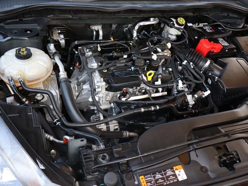 Used 2022 Ford Escape SEL image 38