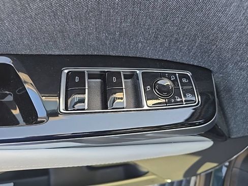 Used 2026 Cadillac Escalade V AWD/4WD image 10