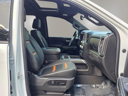 Used 2021 GMC Sierra 2500 AT4 w/ AT4 Premium Plus Package AWD/4WD image 35