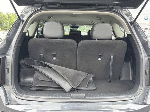 Used 2024 Kia Sorento S FWD image 21