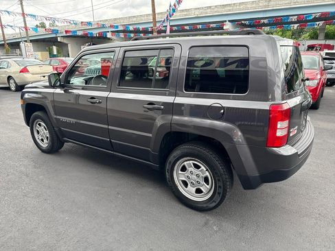 Used 2015 Jeep Patriot Sport AWD/4WD image 6