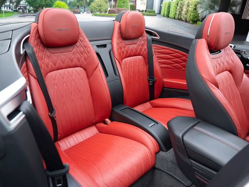 Used 2024 Bentley Continental GT Azure AWD/4WD image 24