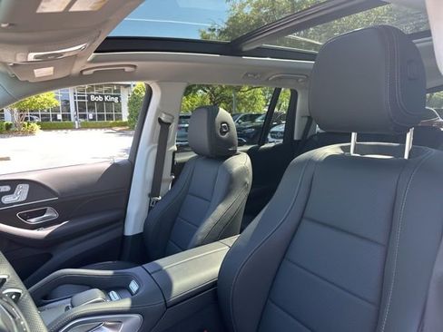 New 2026 Mercedes-Benz GLS 450 4MATIC image 14