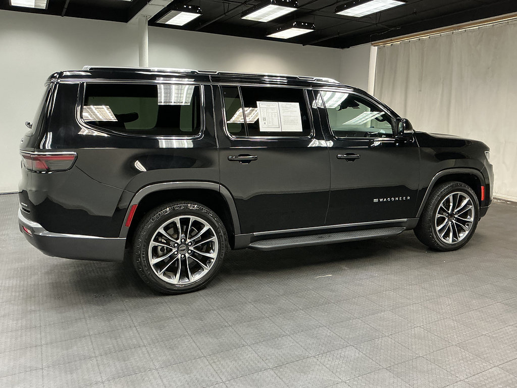 Used 2022 Jeep Wagoneer Series II w/ Premium Group I AWD/4WD image 6