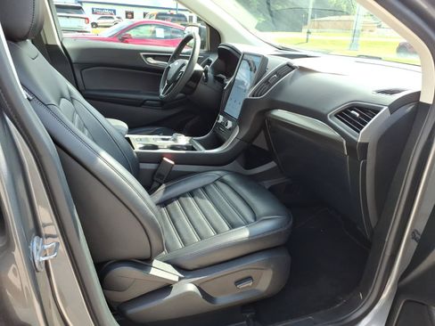 Used 2022 Ford Edge SEL AWD/4WD image 7