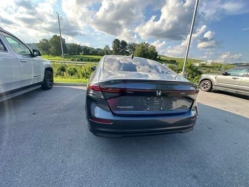 Used 2023 Honda Accord EX image 23