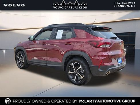 Used 2022 Chevrolet TrailBlazer RS w/ Technology Package FWD image 6
