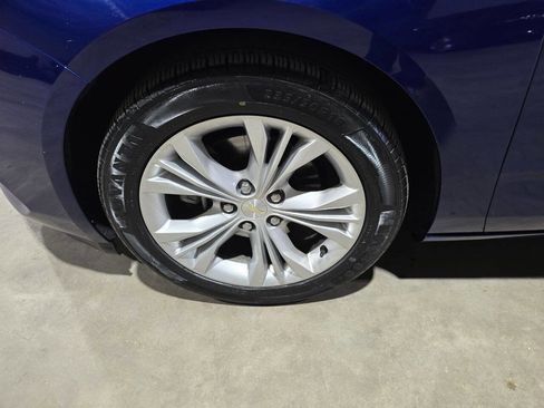 Used 2014 Chevrolet Impala LT w/ Convenience Package image 25