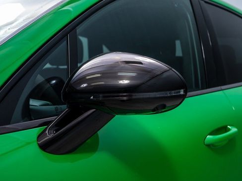 New 2026 Porsche Macan GTS image 15