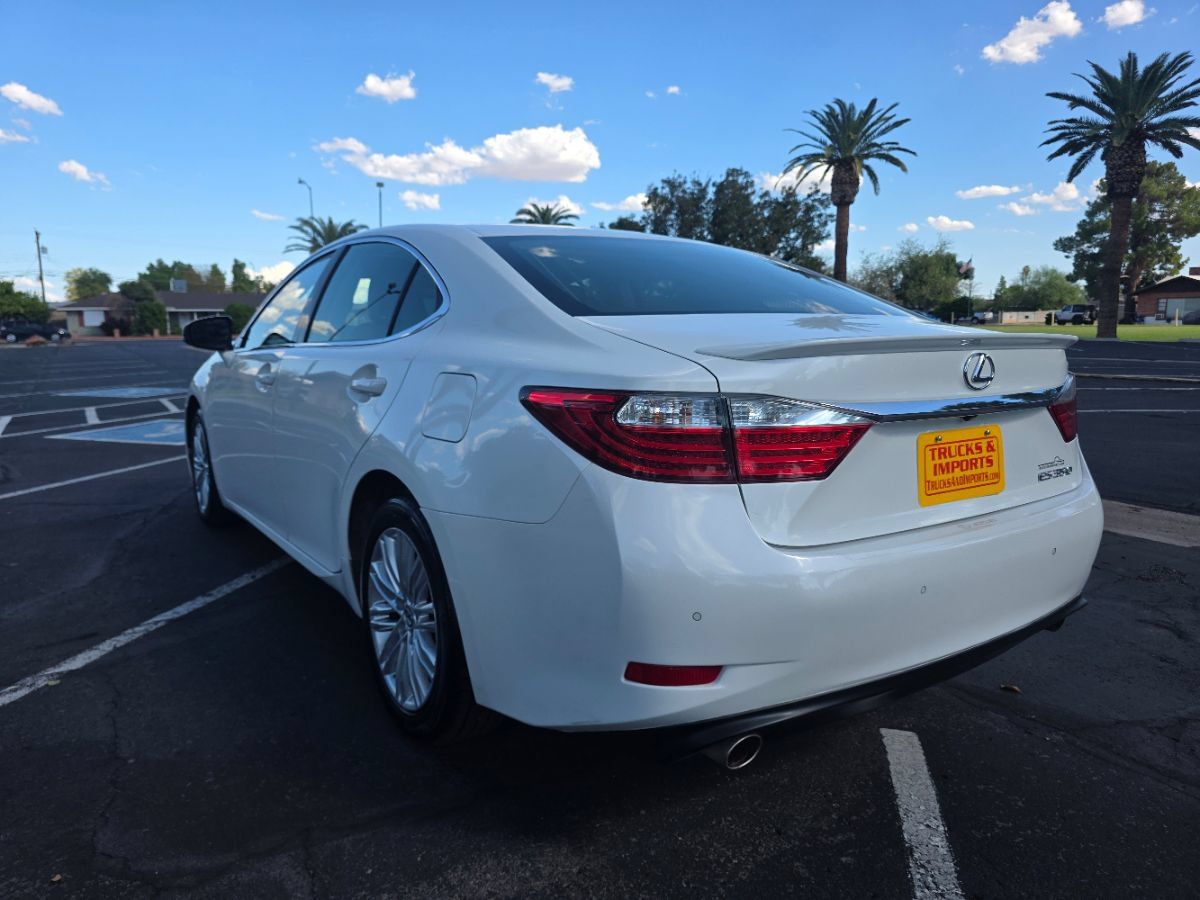 Used 2015 Lexus ES 350 FWD image 9