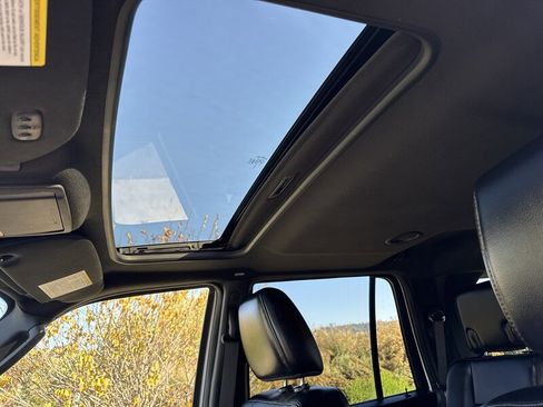 Used 2017 Ford Expedition Limited w/ Equipment Group 301A image 20