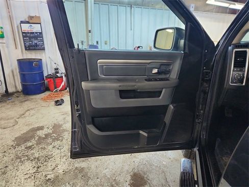 Used 2015 RAM 1500 Big Horn image 15