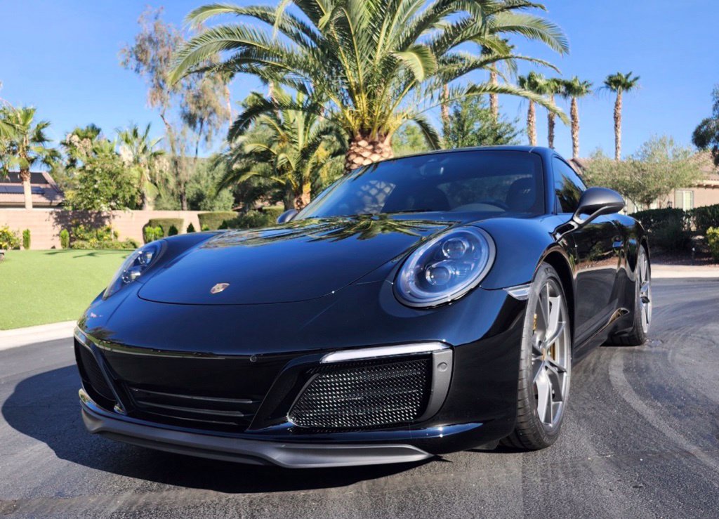 Used 2019 Porsche 911 Carrera T w/ Carrera T Interior Package RWD image 2