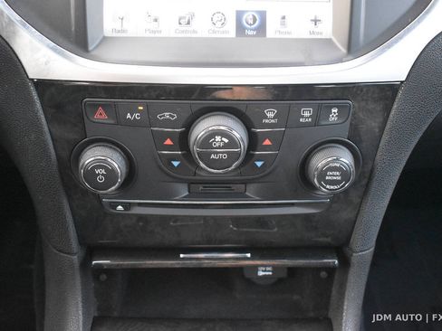 Used 2011 Chrysler 300 C w/ Sound Group RWD image 26