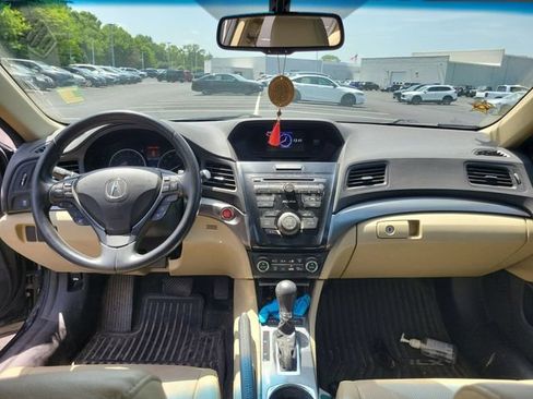Used 2013 Acura ILX w/ Premium Package FWD image 20