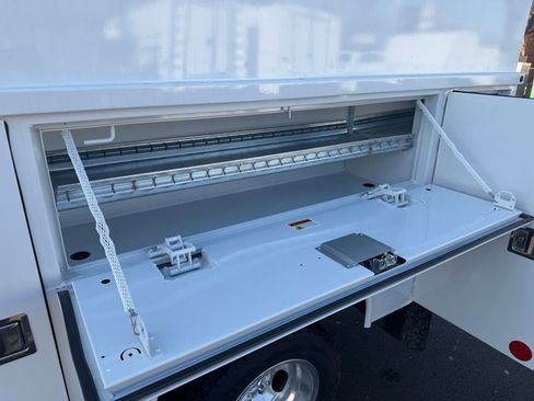 New 2024 Ford Transit 350 AWD w/ Exterior Upgrade Package image 31