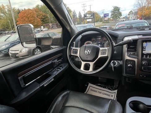 Used 2017 RAM 2500 Laramie image 33