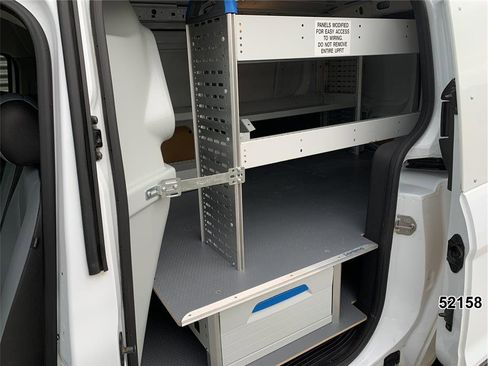 Used 2016 Ford Transit Connect XL image 13