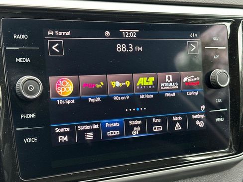 Used 2023 Volkswagen Atlas SEL Premium image 18