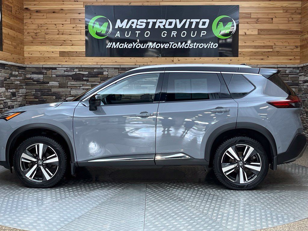 Used 2021 Nissan Rogue Platinum AWD/4WD image 16