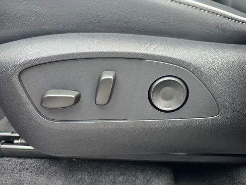 New 2026 Buick Enclave Preferred w/ Power Package image 17