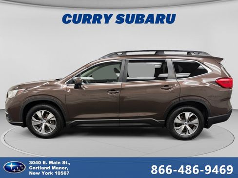Used 2019 Subaru Ascent Premium AWD/4WD image 2