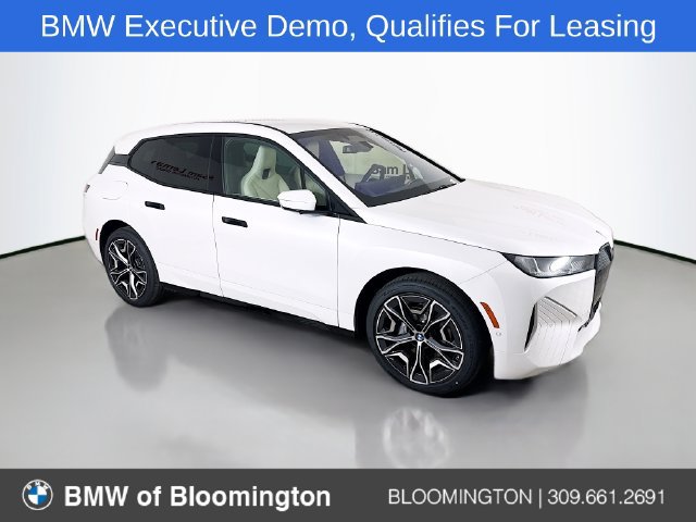 Used 2026 BMW iX xDrive45 AWD/4WD image 1