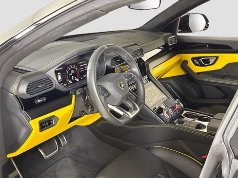 Used 2024 Lamborghini Urus S AWD/4WD image 15
