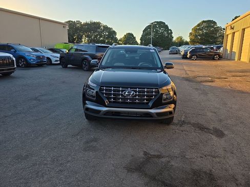 New 2026 Hyundai Venue SEL image 10