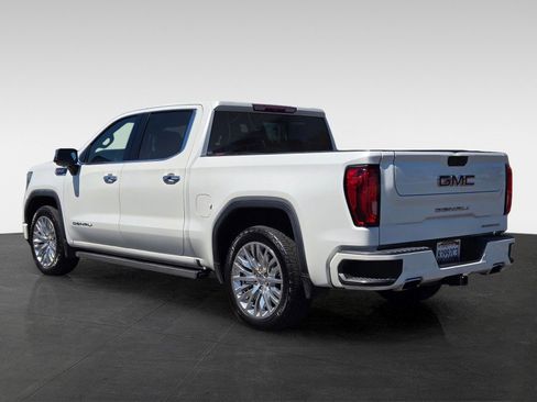 Used 2019 GMC Sierra 1500 Denali w/ Denali Ultimate Package AWD/4WD image 6