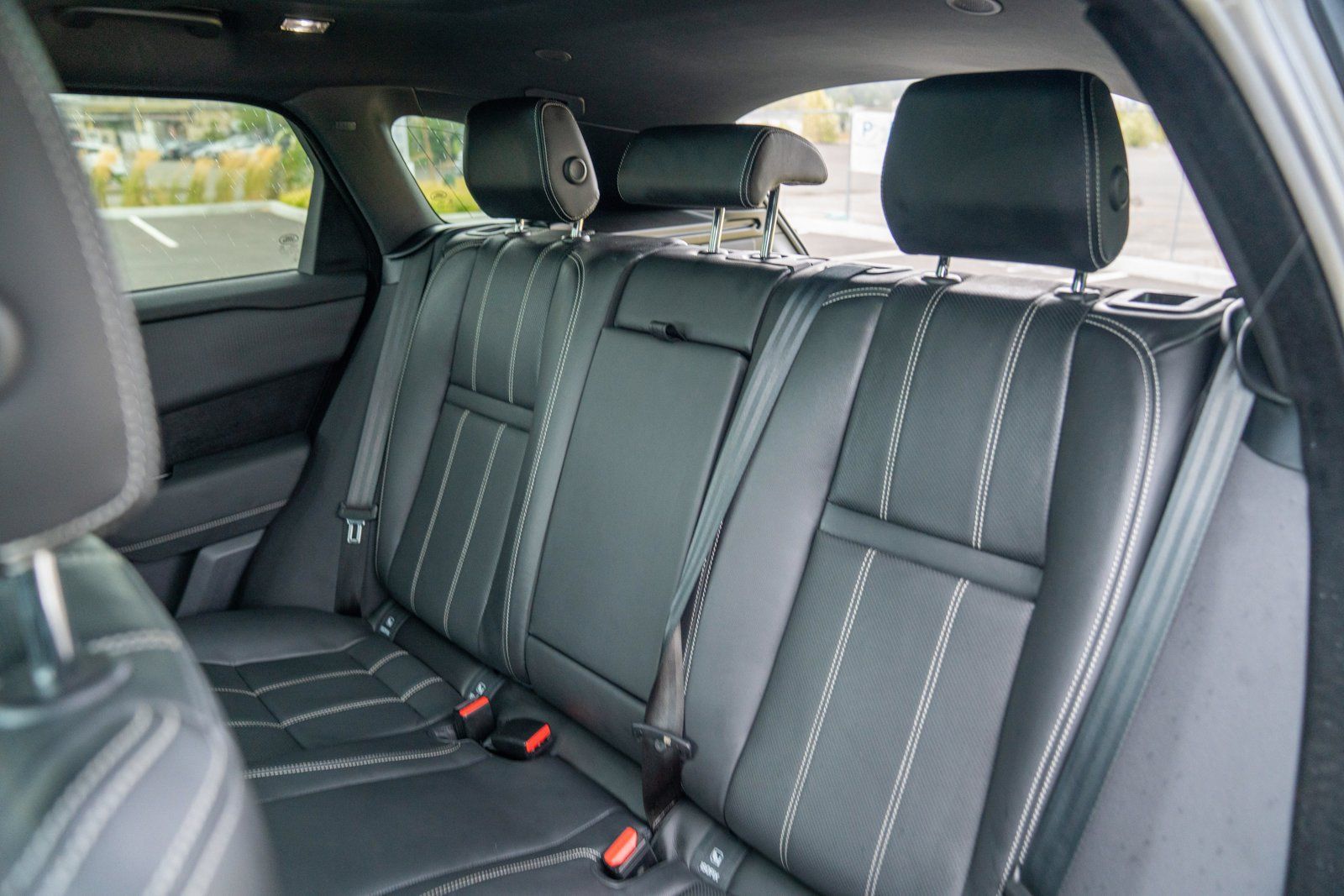 Used 2022 Land Rover Range Rover Velar R-Dynamic S AWD/4WD image 22