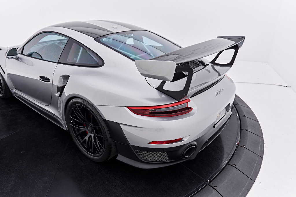 Used 2019 Porsche 911 GT2 RS RWD image 37