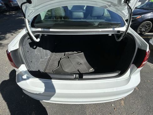 Used 2017 Volkswagen Jetta S w/ Jetta S Cold Weather Package image 23