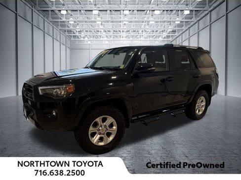 Used 2023 Toyota 4Runner SR5 Premium w/ Moonroof Package AWD/4WD image 6